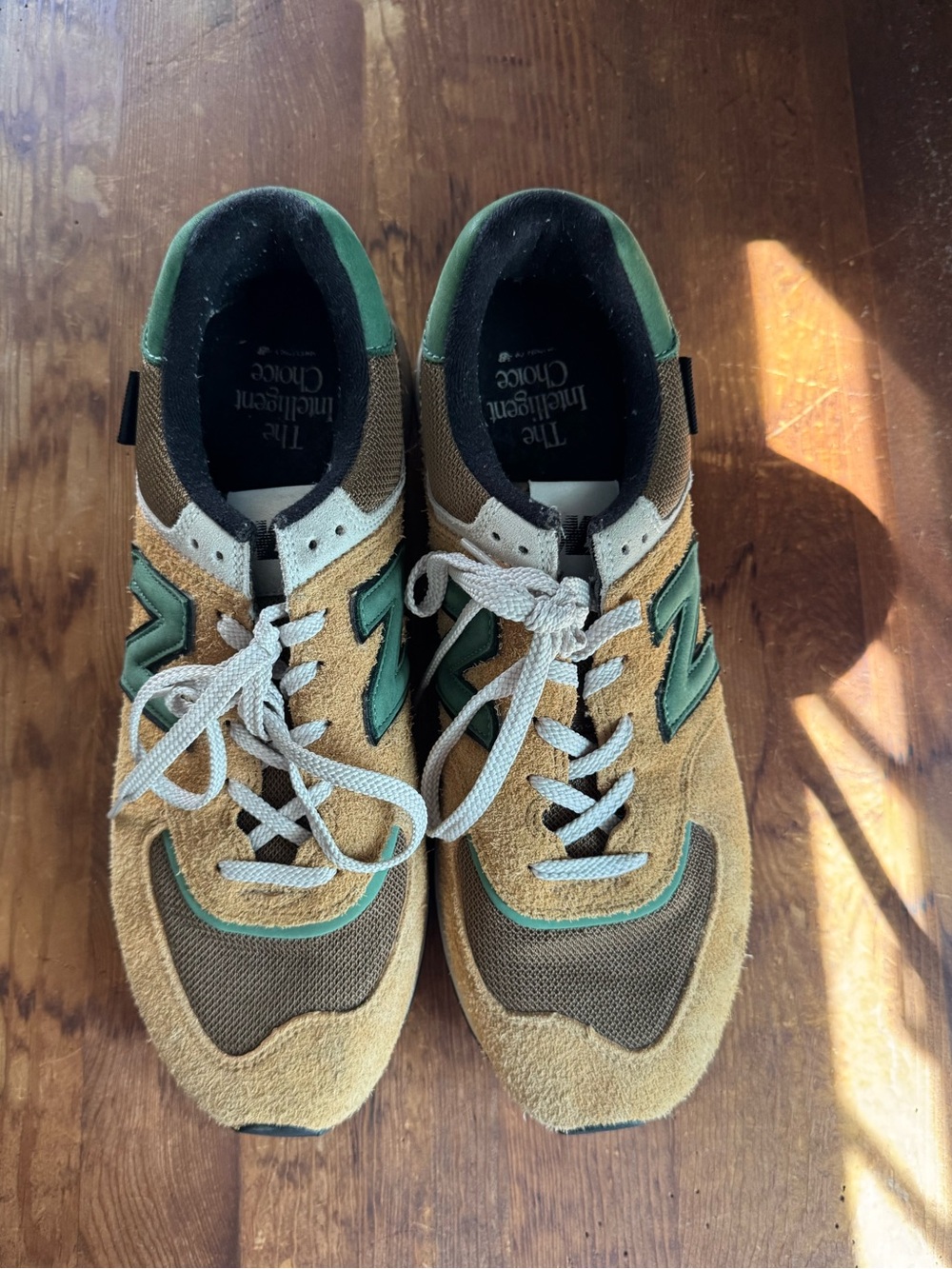 New Balance Men's Green and Brown Suede Mesh Sneakers